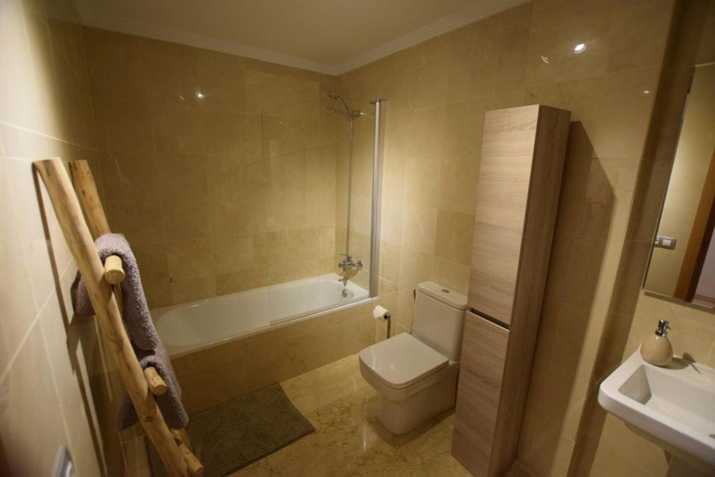 Suite Ribera Del Puerto بويرتو دي موغان المظهر الخارجي الصورة
